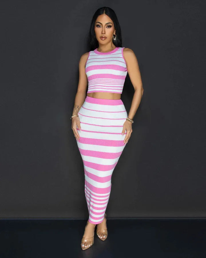 π₯ Luxe Lines Striped Two-Piece Set β 2025 Autumn Fashion