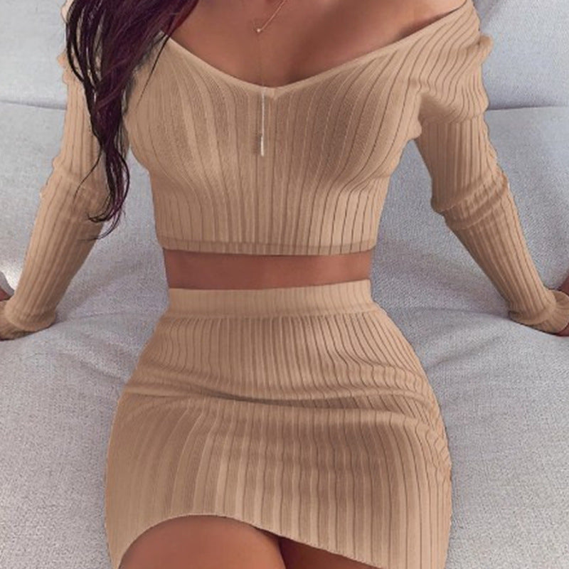 Women’s Solid Color Skirt Suit – Body-Flattering Two-Piece