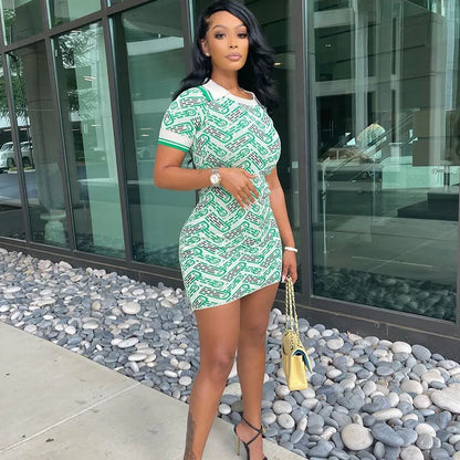 Coins In My Purse Fall 2026 Casual Dress – Turn-Down Collar Body Blast Dress for Girls 🍂💋