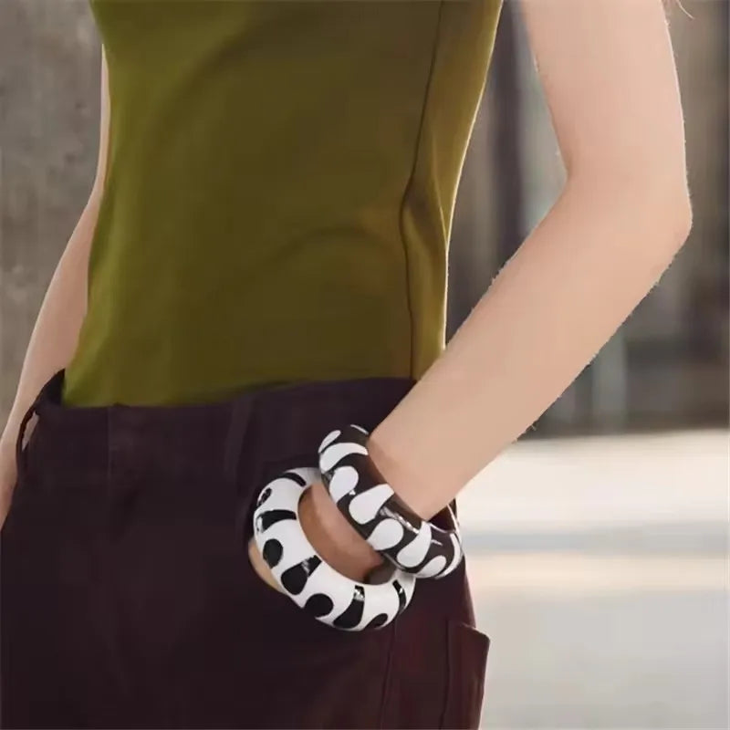 ✨ HUANZHI Fashion Geometric Resin Bracelet