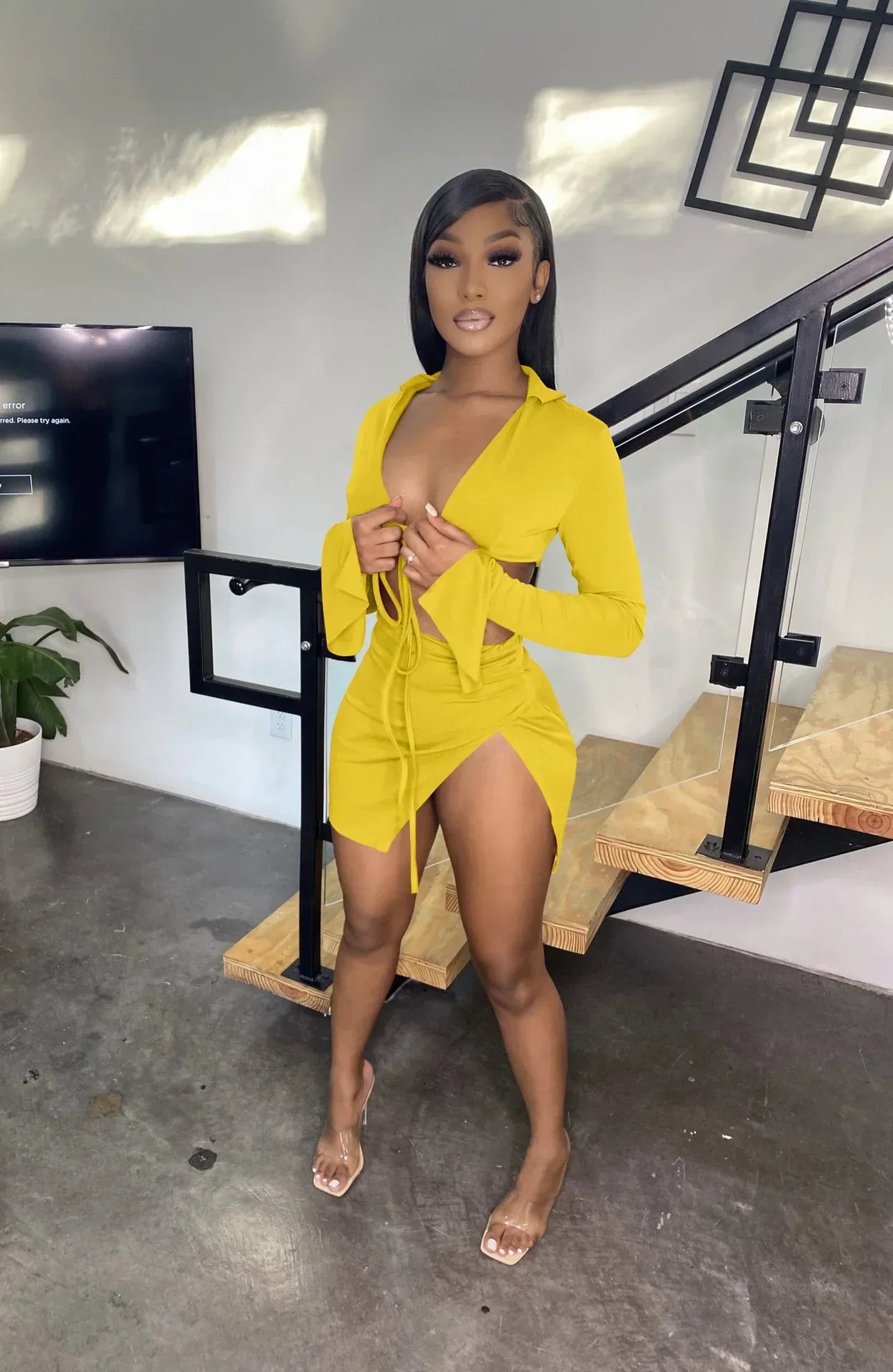 Side-Split Mini Skirt & Lace-Up Crop Top Set – Sexy Holiday 2-Piece Outfit