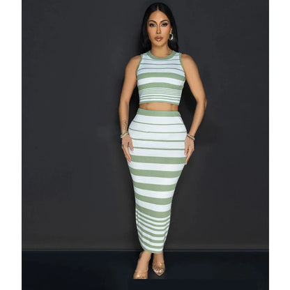 🔥 Luxe Lines Striped Two-Piece Set – 2025 Autumn Fashion