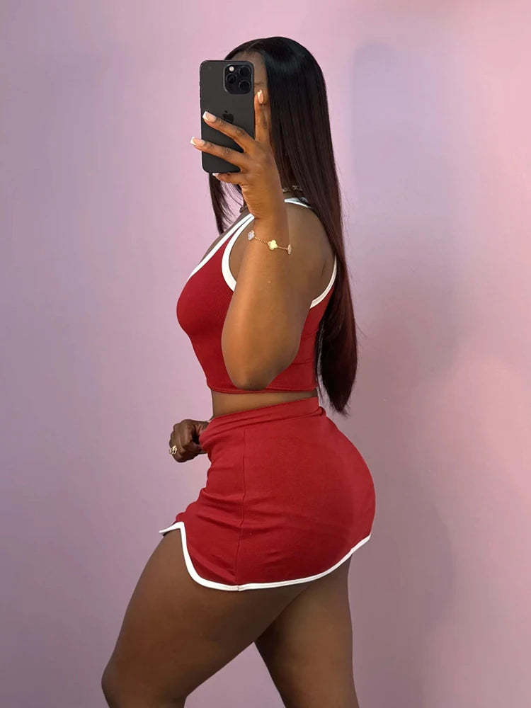 Quick Sexy 2-Piece Matching Set – U-Neck Backless Crop Top & Mini Skirt 💋✨