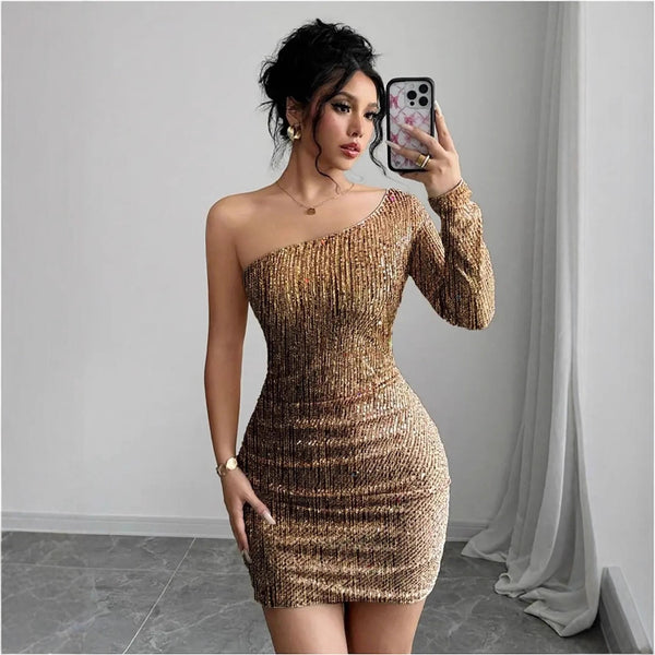 Slim-Fit Gold Evening Dress – Women’s Luxe Clubwear