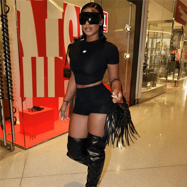 Women’s Casual Sport Suit – Compression Top & Shorts Set